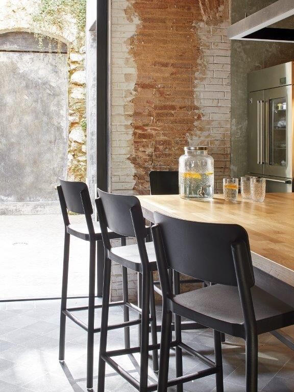 03897_resol_lisboa_high_stuhl_schwarz_05