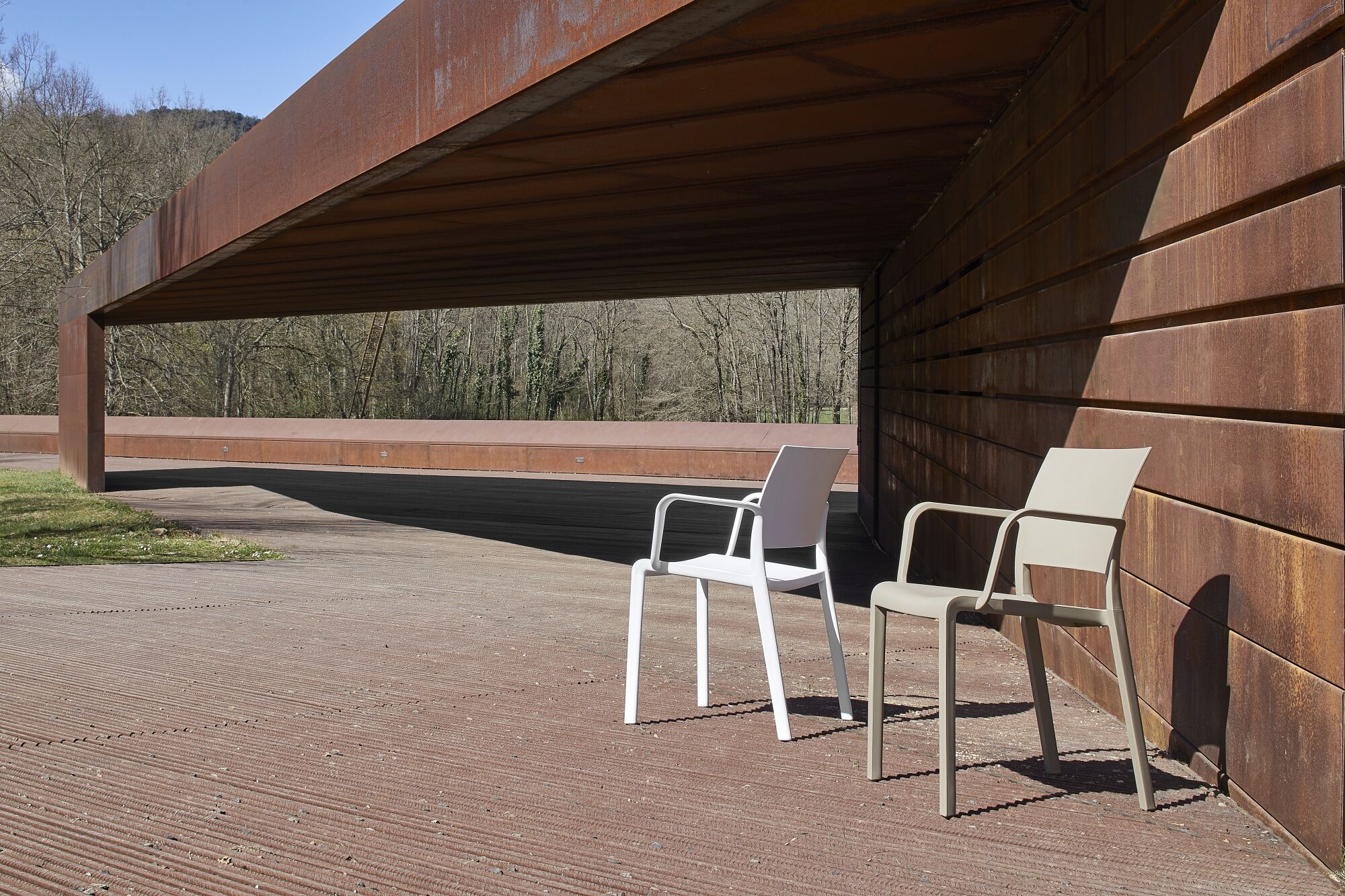 03540_resol_new-fiona_sand_02VpjnJH0xUJHqf