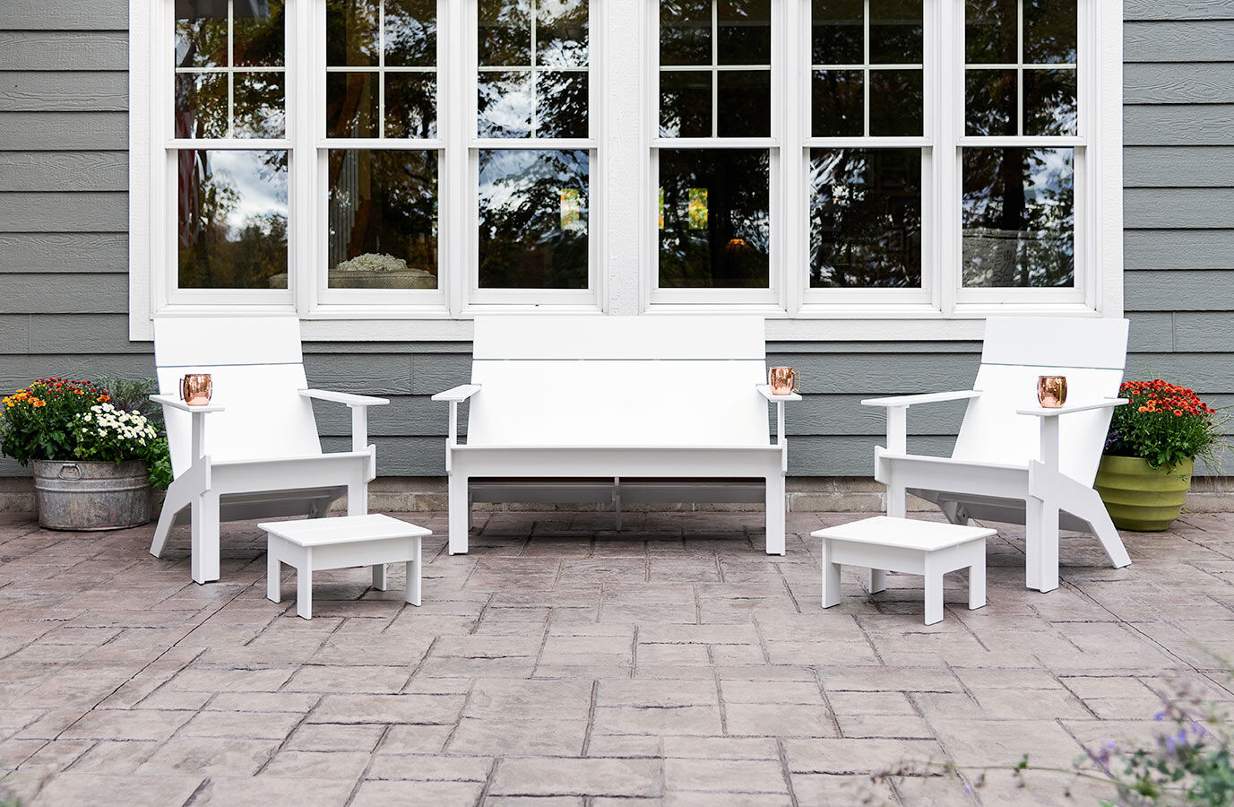 lollygagger_patio_2338_solo20180802-30410-1xziic9