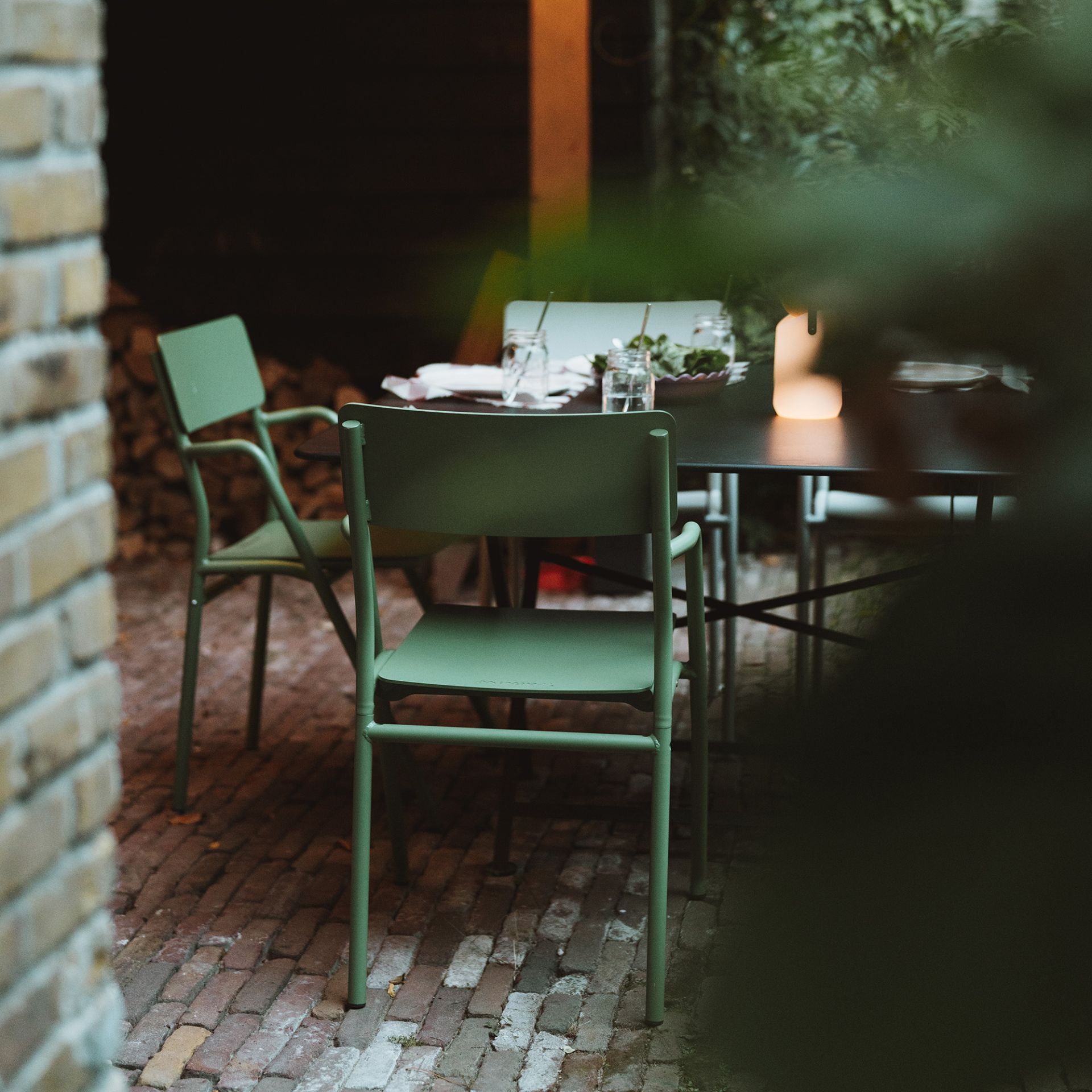 FlipupChair_shootlauraokt23_6_1920x1920