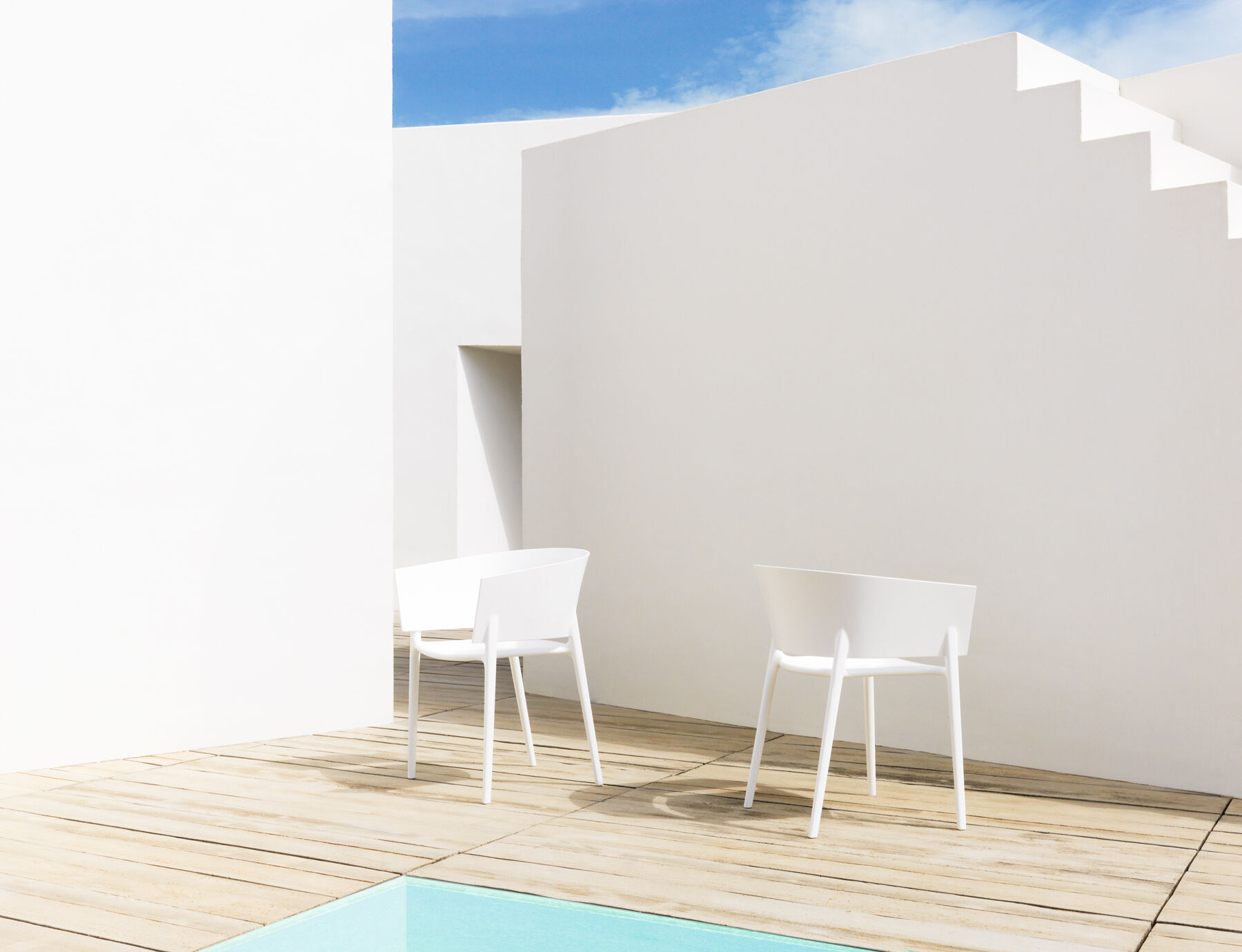 vondom-contract-furniture-design-hospitality-complements-outdoor-chairs-africa-collection-by-Eugeni-Quitllet-11