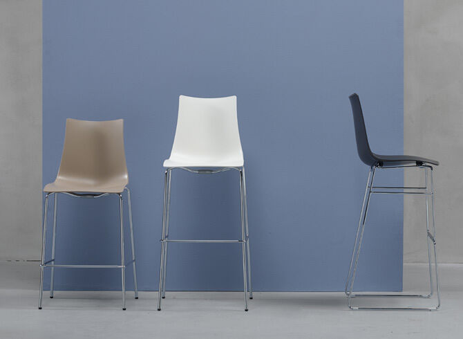 FAMILIEZ1Fe8T3T9bIe2