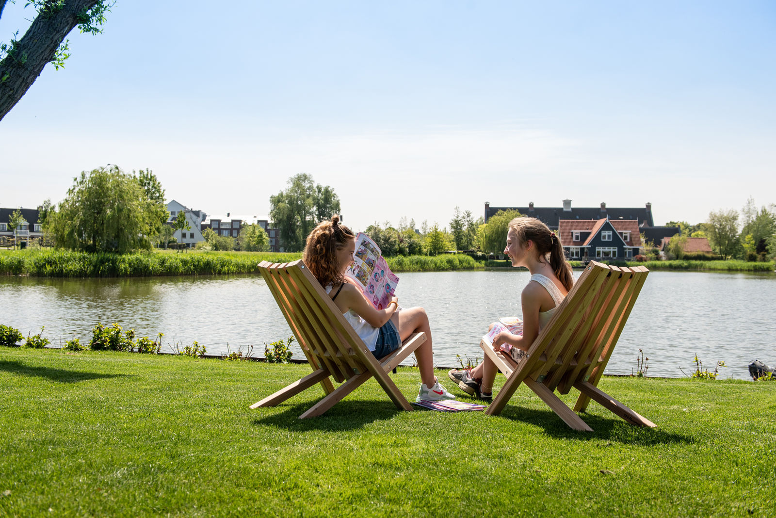 D3LDODnhVWarSdcg-medium