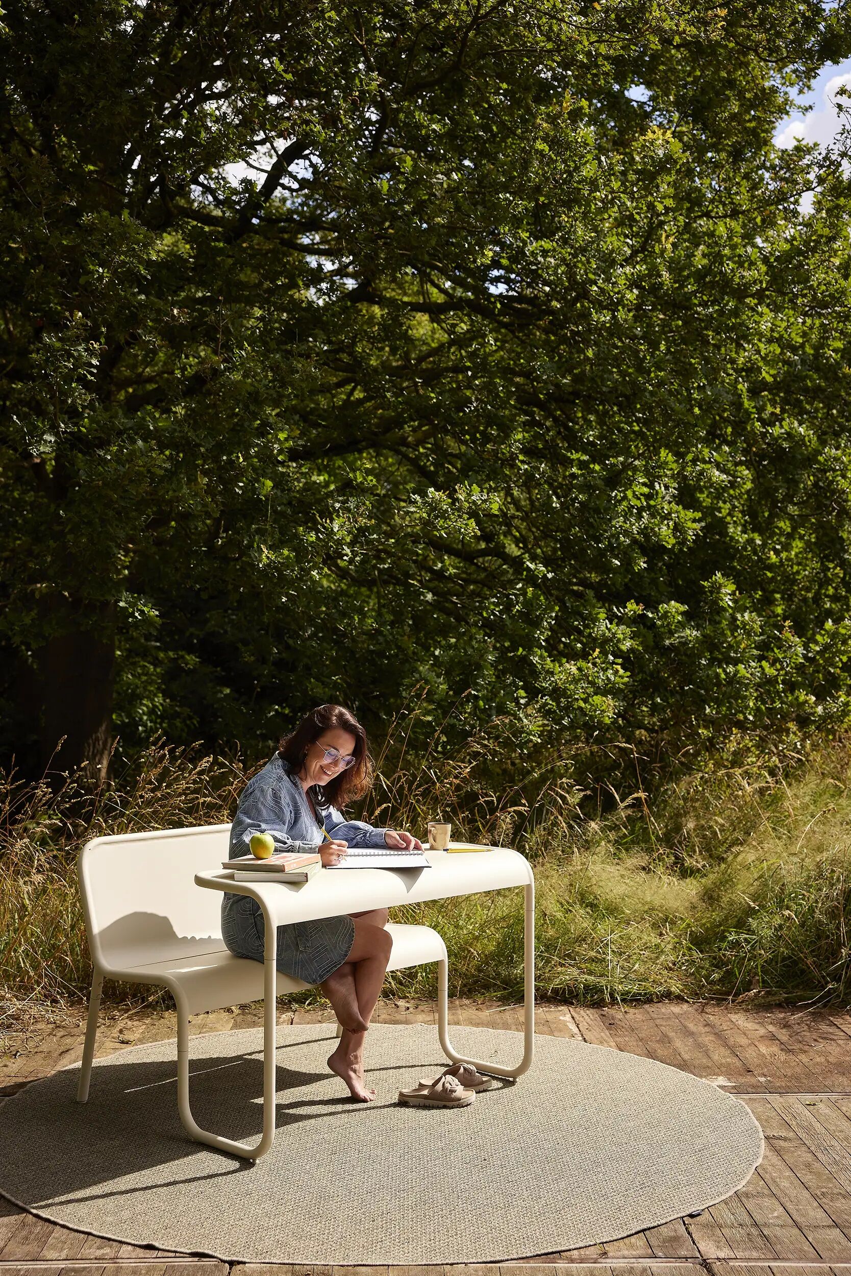 5739123392-soullmate-picnic-table-beigeYPJr4e5s9rp1a