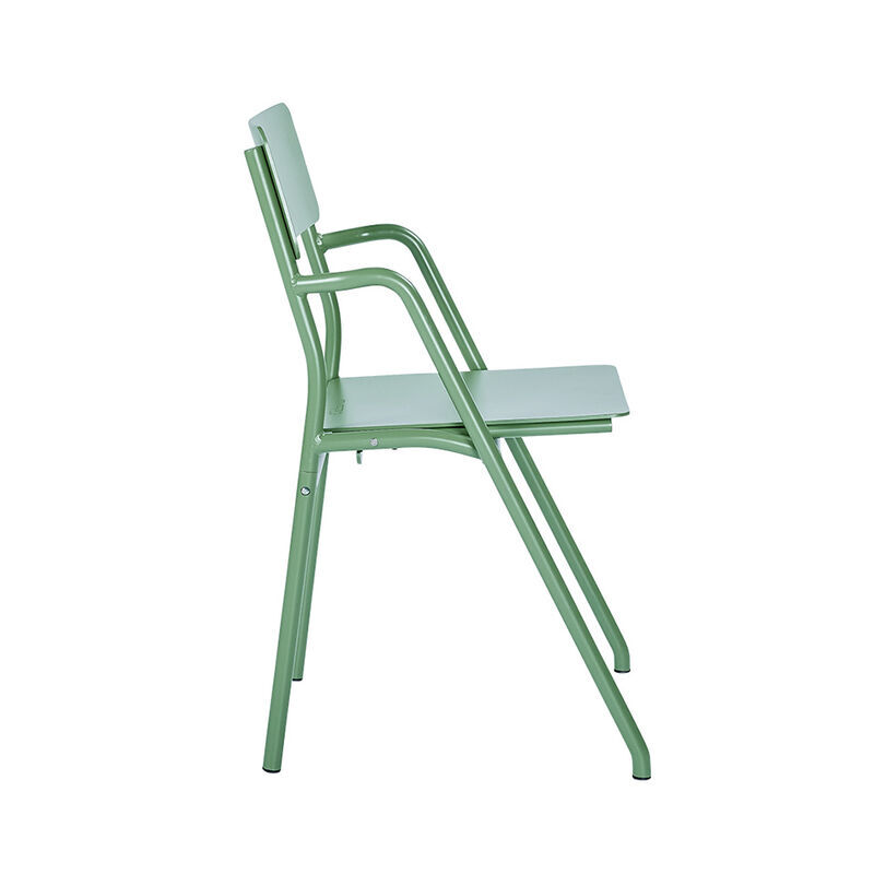 Uv3eq6T7cKwVR0kQ-small