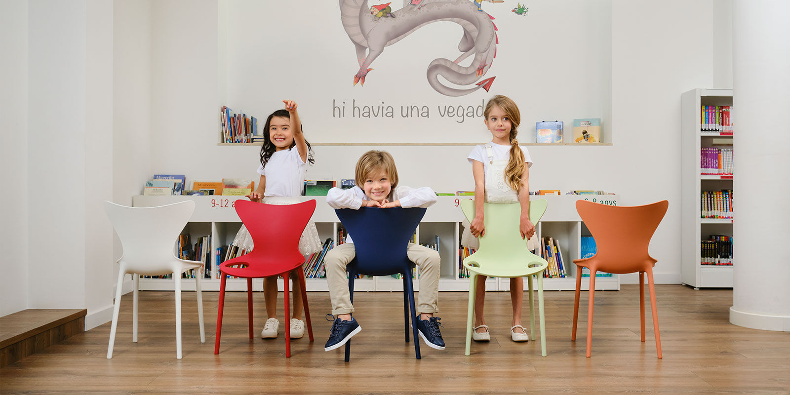 chairs-childrens-furniture-design-hospitality-contract-love-eugeni-quitllet-vondom-11